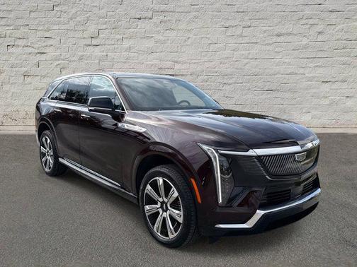 2025 Cadillac Escalade IQ Luxury 2