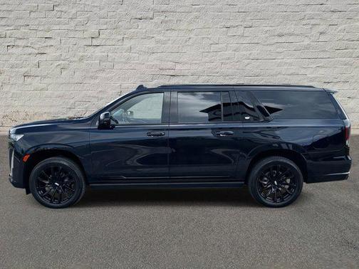 2023 Cadillac Escalade ESV Sport Platinum