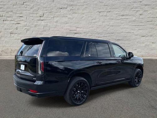 2023 Cadillac Escalade ESV Sport Platinum