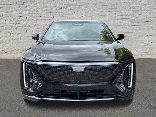 2025 Cadillac LYRIQ Sport