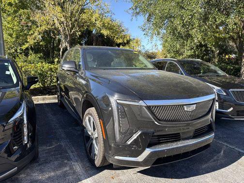 2025 Cadillac Escalade IQ Luxury 1