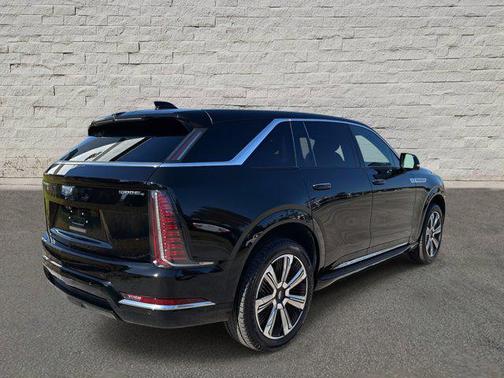 2025 Cadillac Escalade IQ Luxury 1