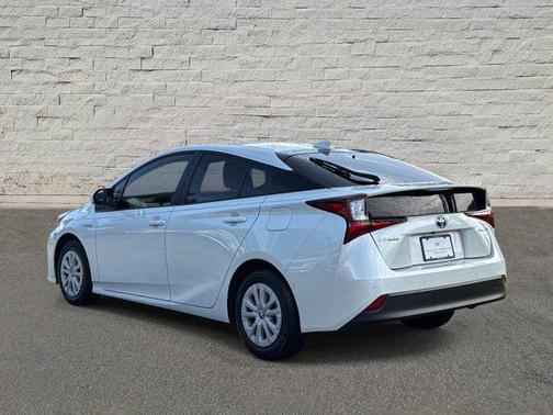 2022 Toyota Prius L