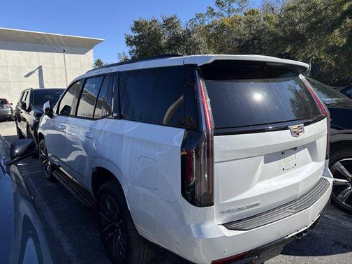 2022 Cadillac Escalade Sport Platinum