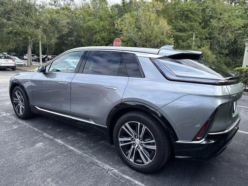 2024 Cadillac LYRIQ Luxury