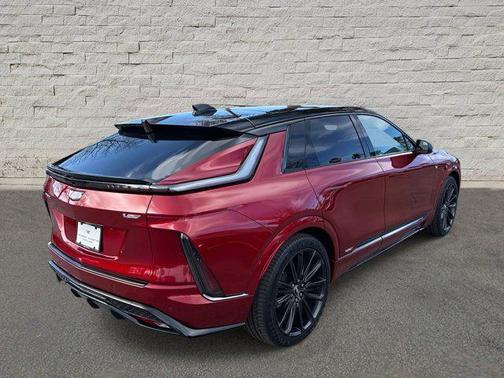 2026 Cadillac LYRIQ V