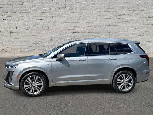 2025 Cadillac XT6 Premium Luxury AWD