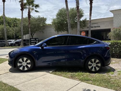 Blue 2023 Tesla Model Y Long Range Dual Motor All-Wheel Drive