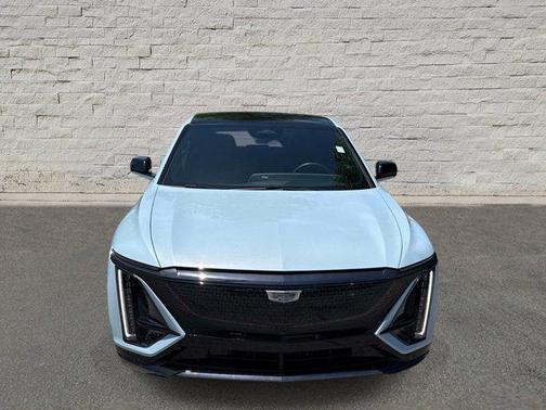 Nimbus Metallic 2024 Cadillac LYRIQ Sport