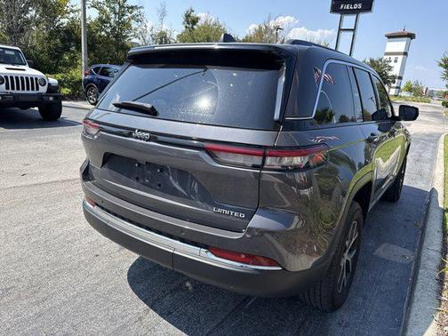 2023 Jeep Grand Cherokee Limited X