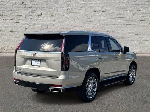 2022 Cadillac Escalade Premium Luxury