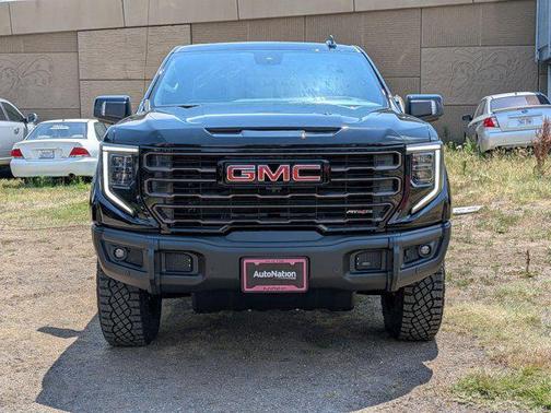 2025 GMC Sierra 1500 AT4X