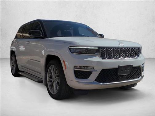 2023 Jeep Grand Cherokee Summit