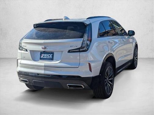 2024 Cadillac XT4 Sport