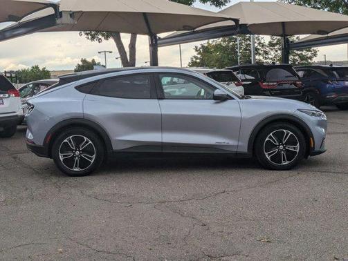2022 Ford Mustang Mach-E Select