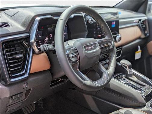 2025 GMC Canyon Base