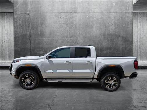 2025 GMC Canyon Base