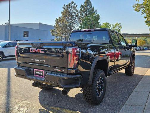 2025 GMC Sierra 2500 AT4