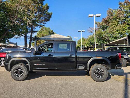 2025 GMC Sierra 2500 AT4