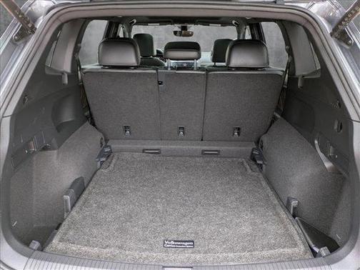 2022 Volkswagen Tiguan 2.0T SEL R-Line 4MOTION