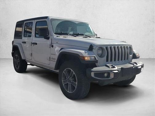 2023 Jeep Wrangler 4-Door Sahara 4x4