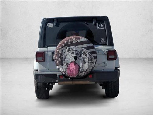 2023 Jeep Wrangler 4-Door Sahara 4x4