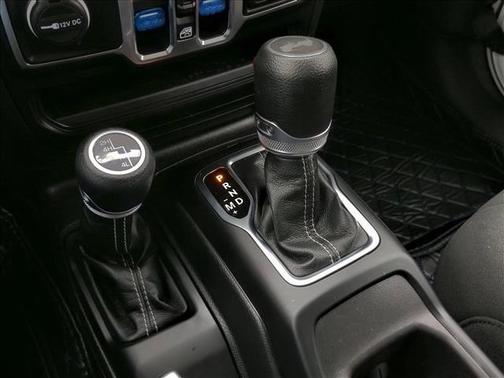 2023 Jeep Wrangler 4-Door Sahara 4x4