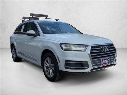 2019 Audi Q7 45 Premium Plus