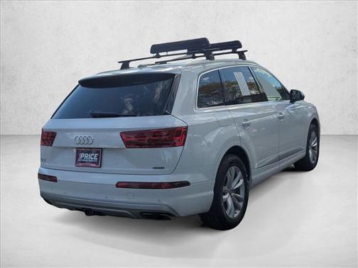 2019 Audi Q7 45 Premium Plus