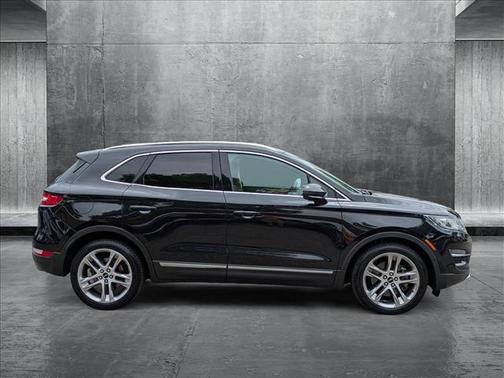 2015 Lincoln MKC Base