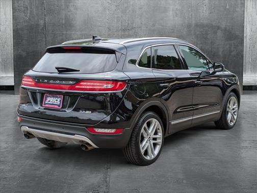 2015 Lincoln MKC Base