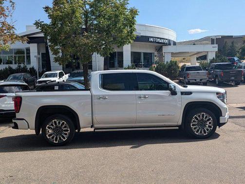 2024 GMC Sierra 1500 Denali Ultimate