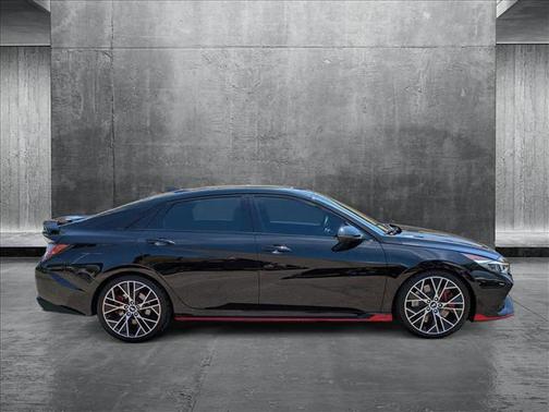 2022 Hyundai ELANTRA N Base