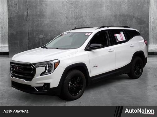 2023 GMC Terrain AWD AT4