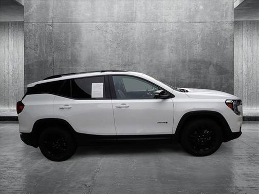 2023 GMC Terrain AWD AT4