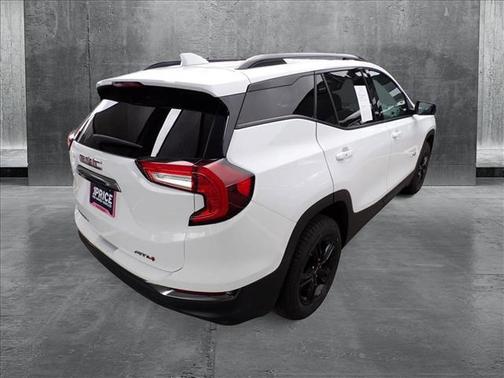 2023 GMC Terrain AWD AT4