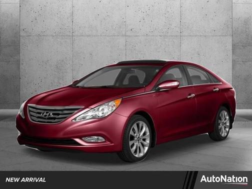2013 Hyundai SONATA GLS