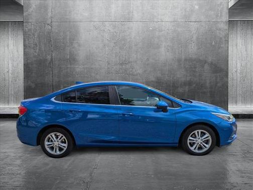 2016 Chevrolet Cruze LT Auto