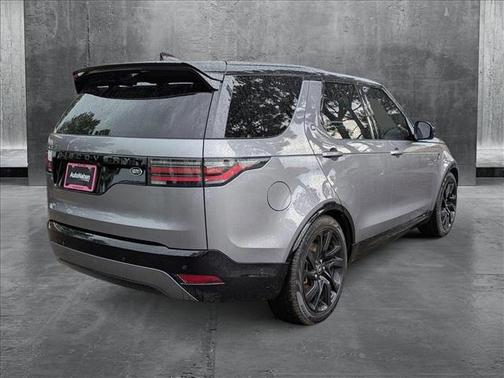 2021 Land Rover Discovery P300 S R-Dynamic