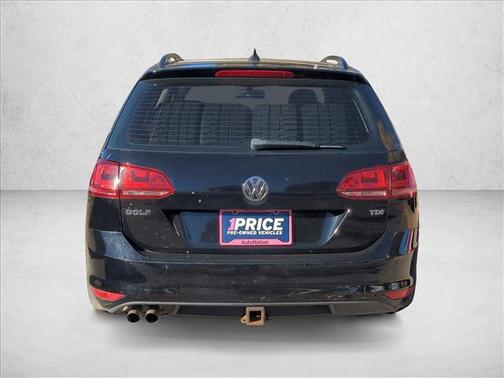 2015 Volkswagen Golf SportWagen TDI SE 4-Door