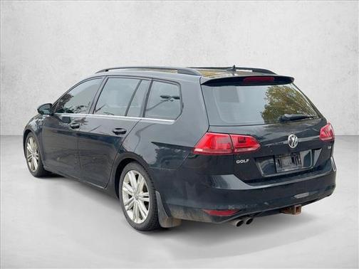 2015 Volkswagen Golf SportWagen TDI SE 4-Door