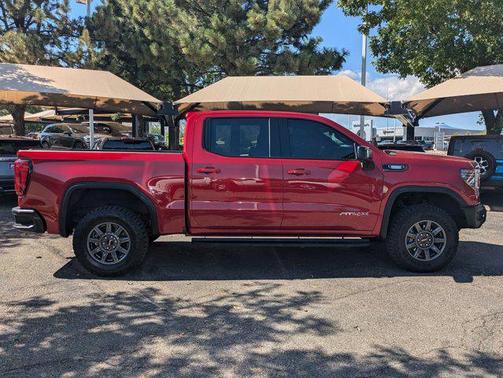 2024 GMC Sierra 1500 AT4X