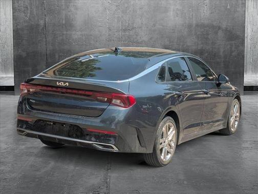 2022 Kia K5 LXS