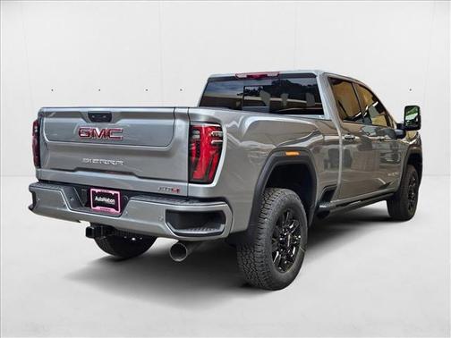 2025 GMC Sierra 2500 AT4