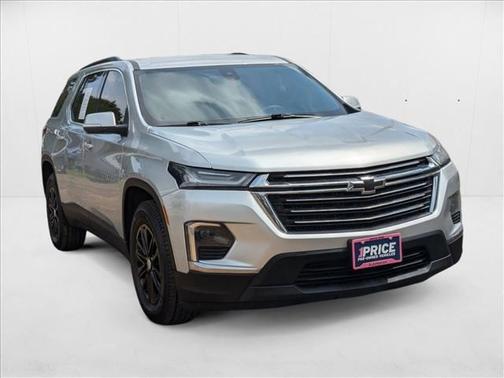 2022 Chevrolet Traverse LT Leather