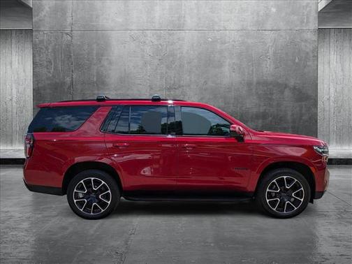 2023 Chevrolet Tahoe 4WD RST