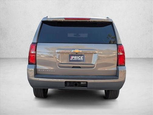 Pepperdust Metallic 2018 Chevrolet Suburban LS