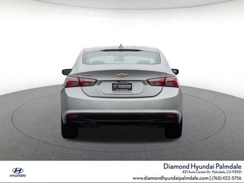 2022 Chevrolet Malibu FWD LT