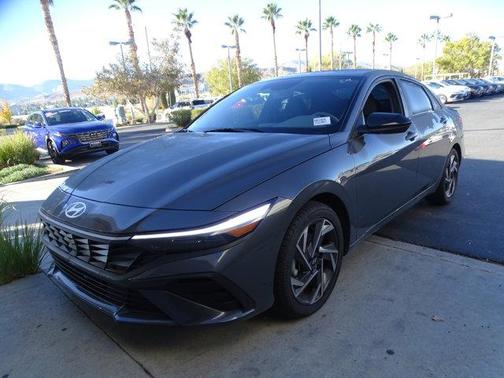 2025 Hyundai ELANTRA Sport