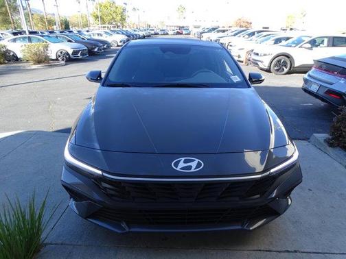 2025 Hyundai ELANTRA Sport